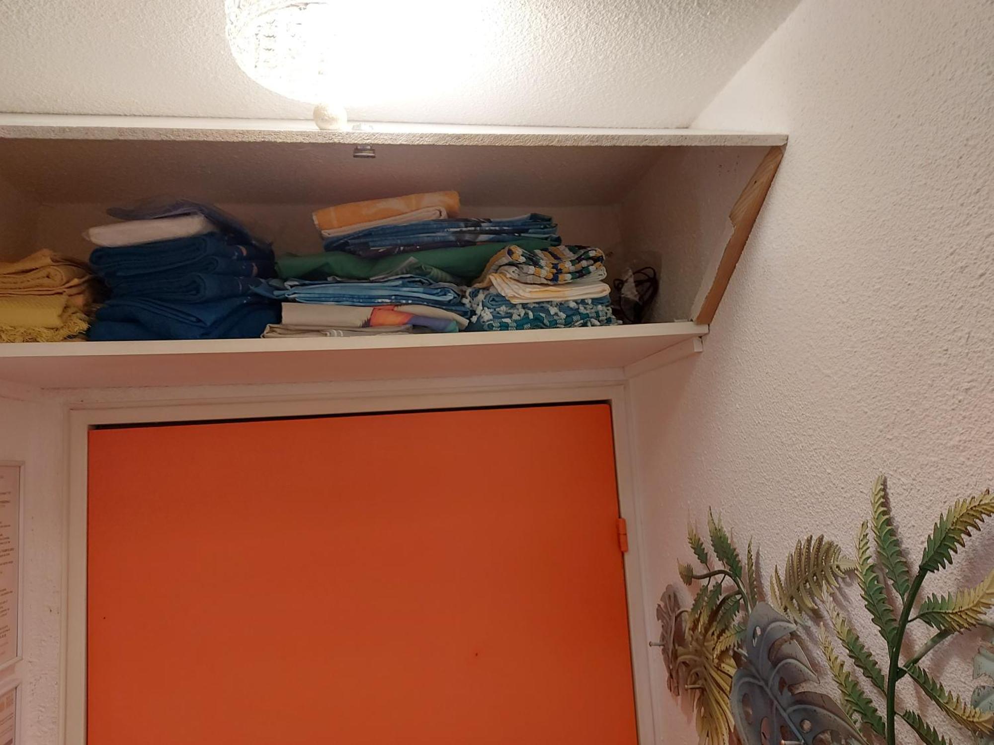 T2-Clim-Fibre-Garage 2,30 X 4,95 X 1,90 A La Faviere Leilighet Bormes-les-Mimosas Eksteriør bilde